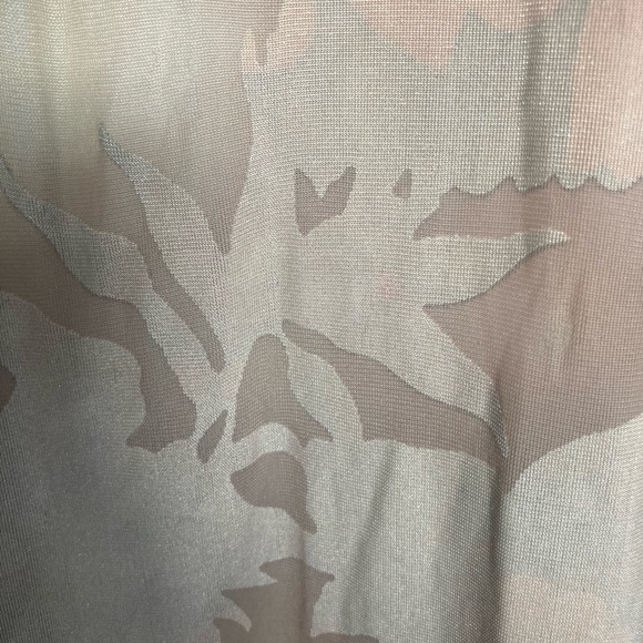 Velour Floral Print Kimono Small with Tassels - Picture 6 of 8